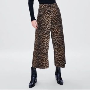 Zara trf wide leg animal print jeans